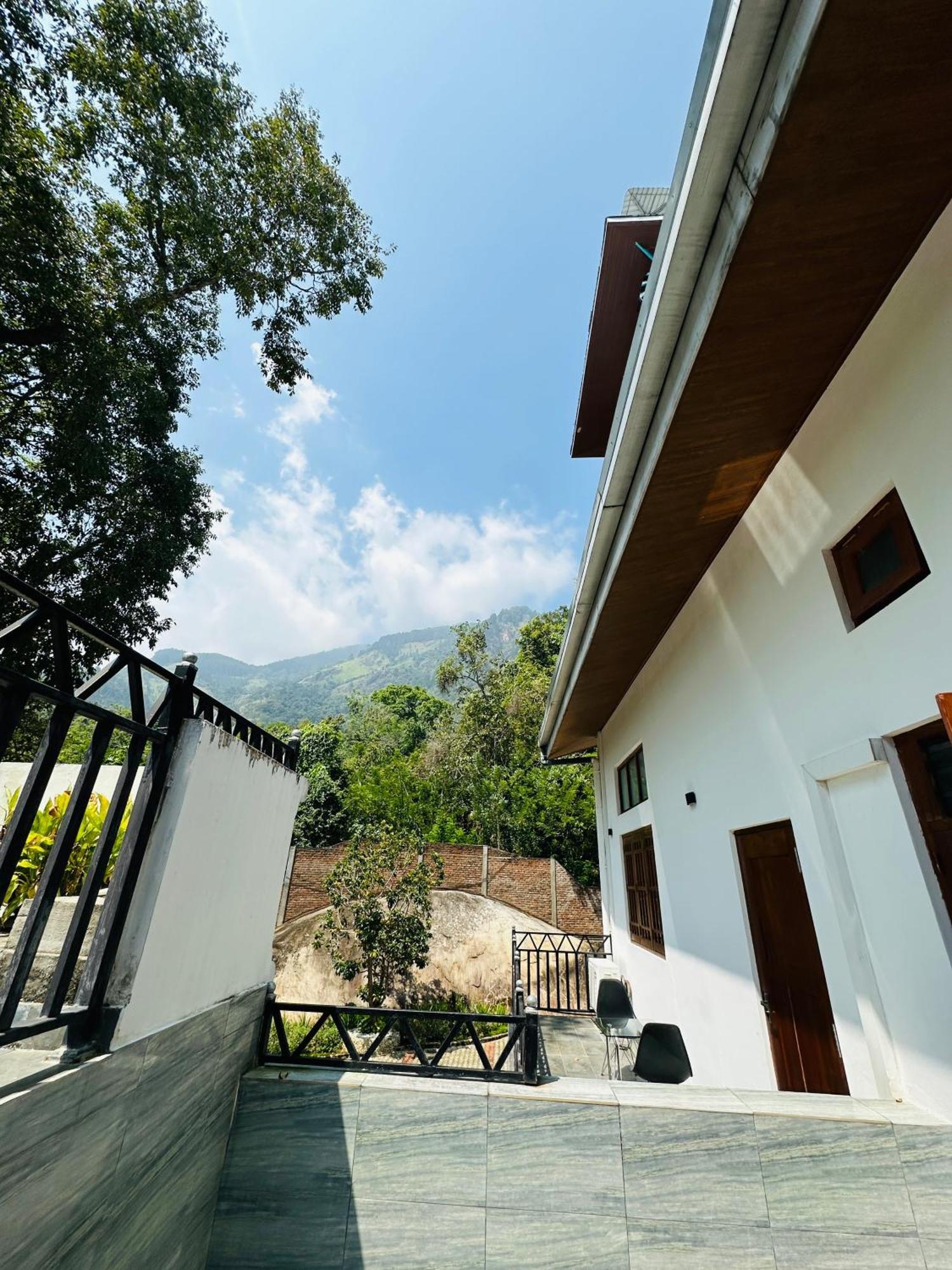 Hotel Moi Ella By Dbi Exterior foto